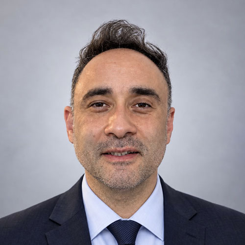 Uzm. Dr. Hilmi Erdem Gözden
