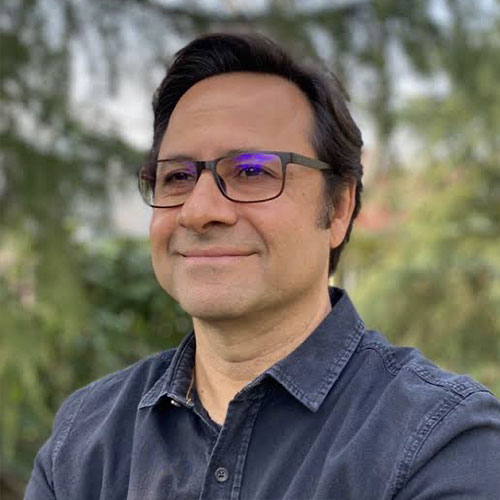 Dr. Naci Dai